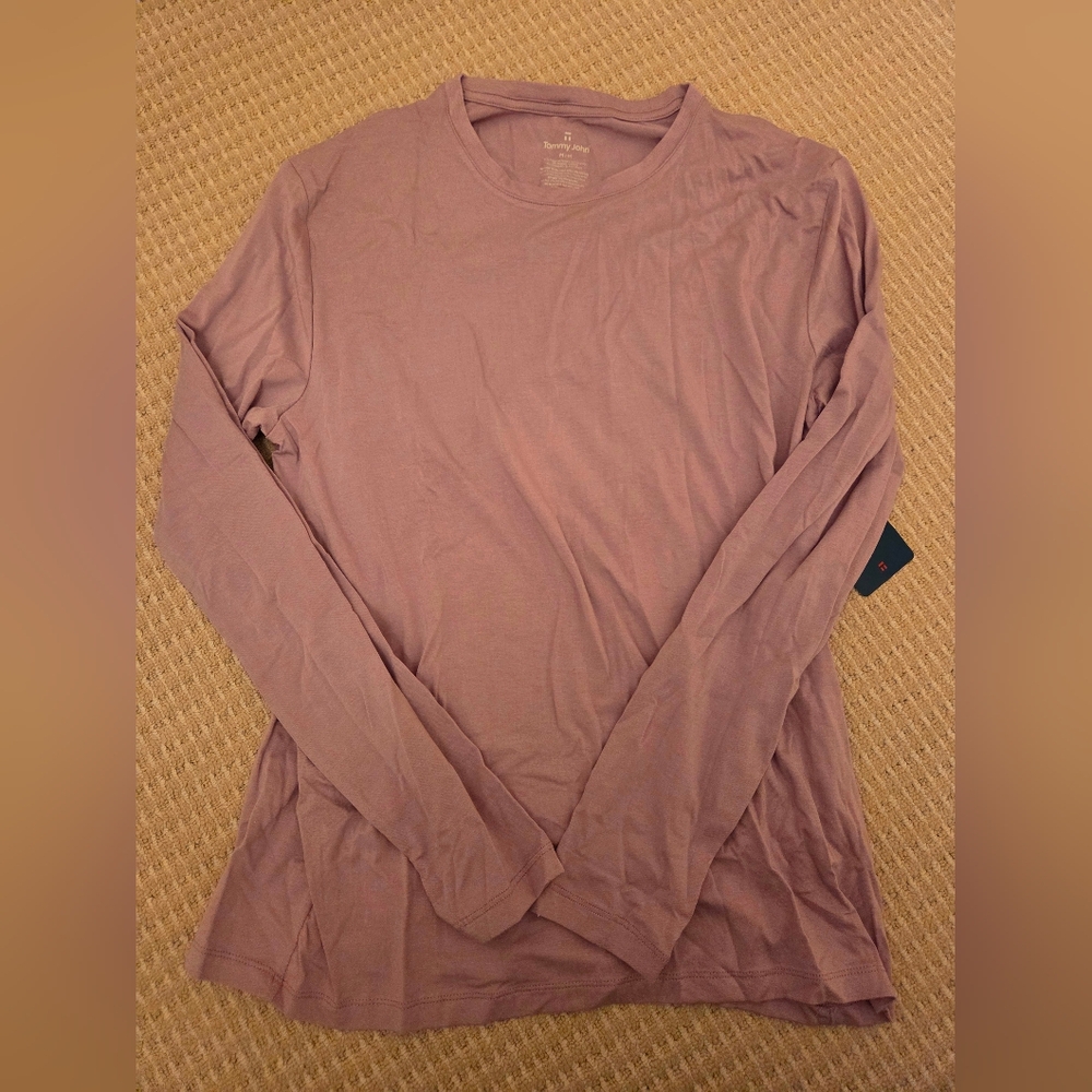 NWT Tommy John Second Skin Mens M Light Pastel Purple Long Sleeve Lounge Tee